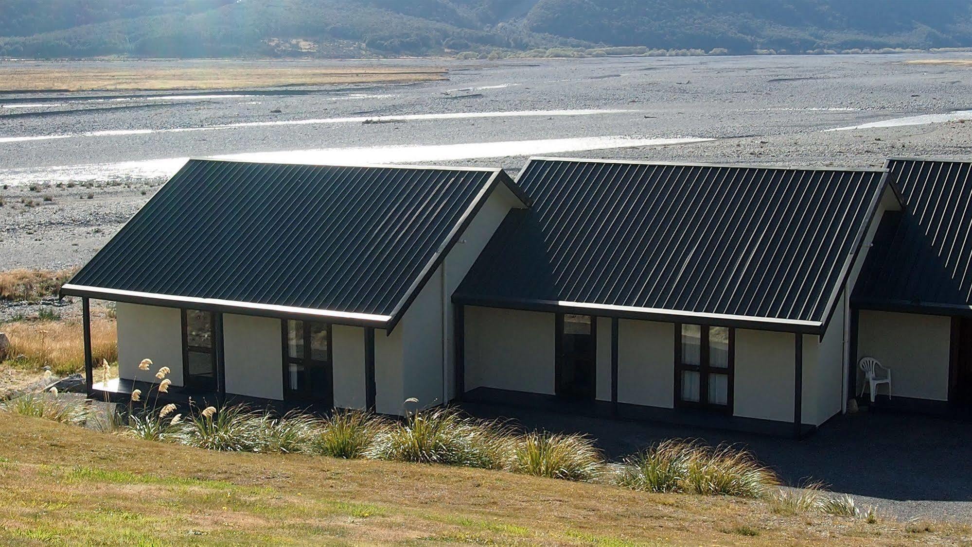The Bealey Hotel Arthur's Pass Bagian luar foto