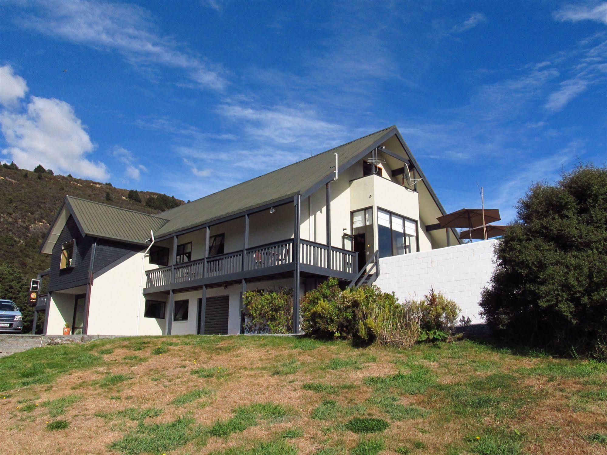 The Bealey Hotel Arthur's Pass Bagian luar foto